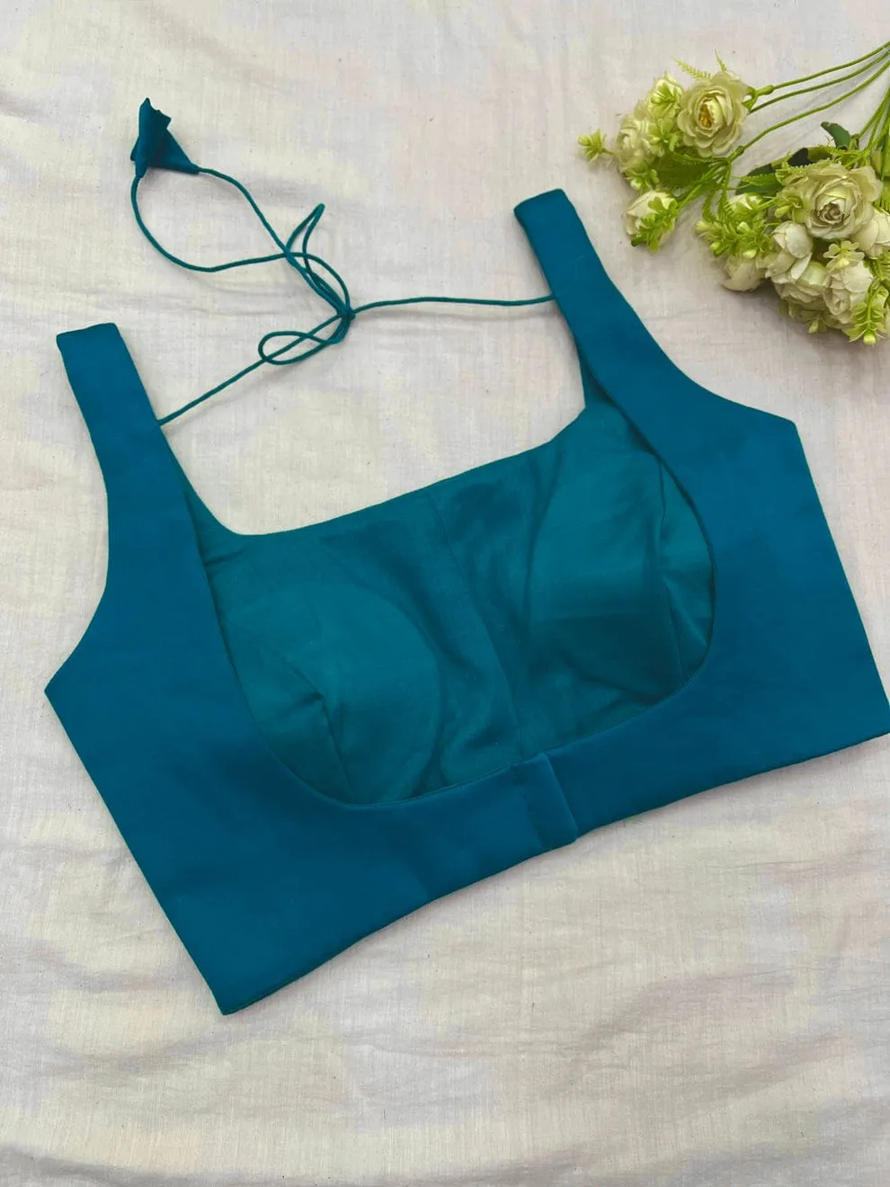 Stylish Teal Blue Readymade Saree Blouse – Versatile Sleeveless Design
