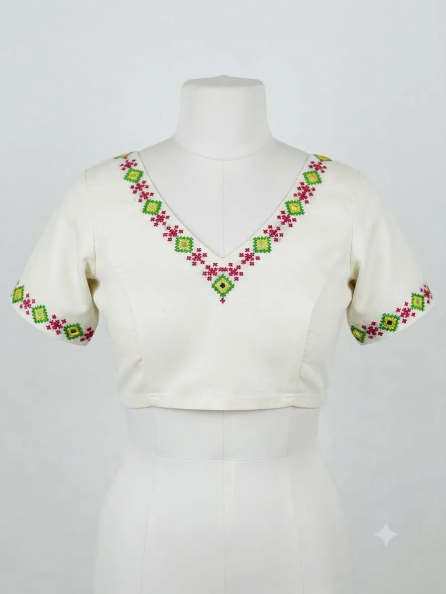 Traditional Kutch Embroidery Blouse – Premium Handcrafted Cotton Saree Blouse with Intricate Geometric Patterns