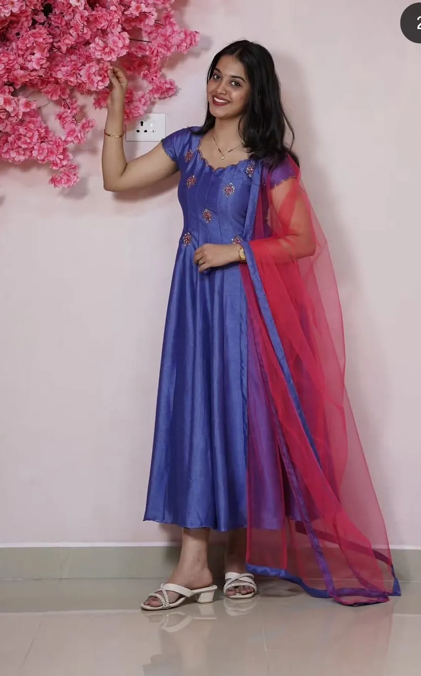 Blue Anarkali Gown with Red Net Dupatta | Cap Sleeve Scalloped Neckline | Stone Work Party Wear Dress - Image 2