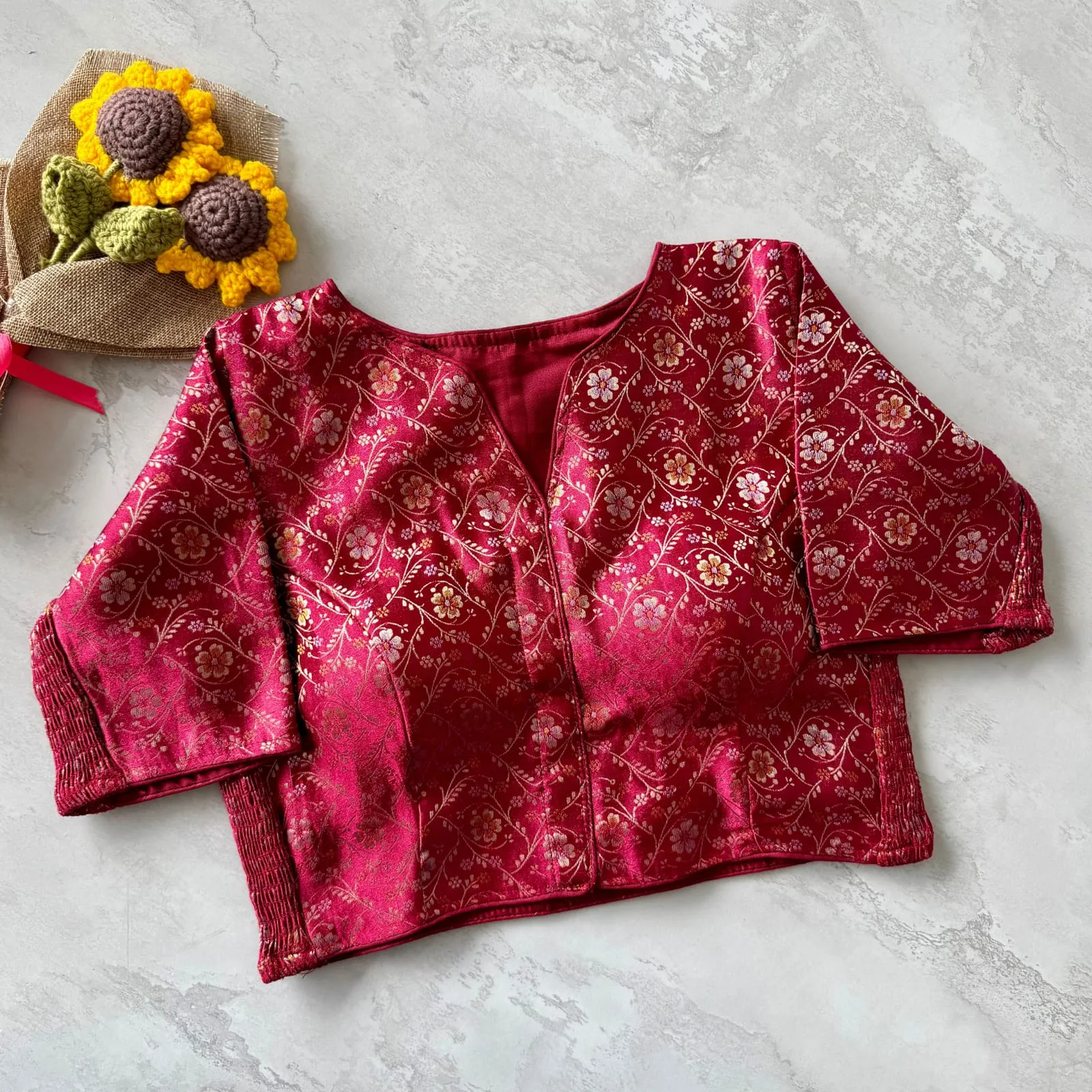 Banarasi Silk Stretchable Padded Saree Blouse - Image 3