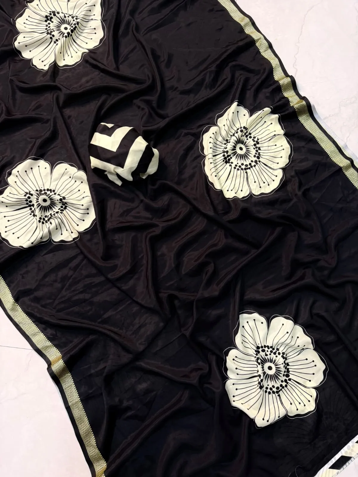 Imported Italian Silk Saree – Big Floral Art Concept Print with Woven Gold Zari Border & Striped Designer Blouse - Image 3