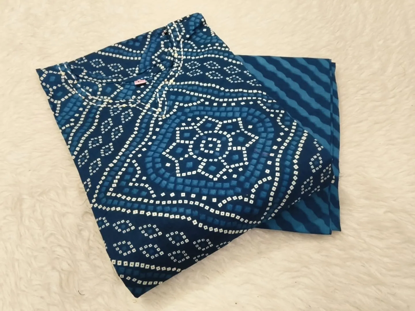 Jaipuri Bandhani Discharge Print Kurti with Leheriya Pant Set | Cotton Daily & Office Wear - Image 7