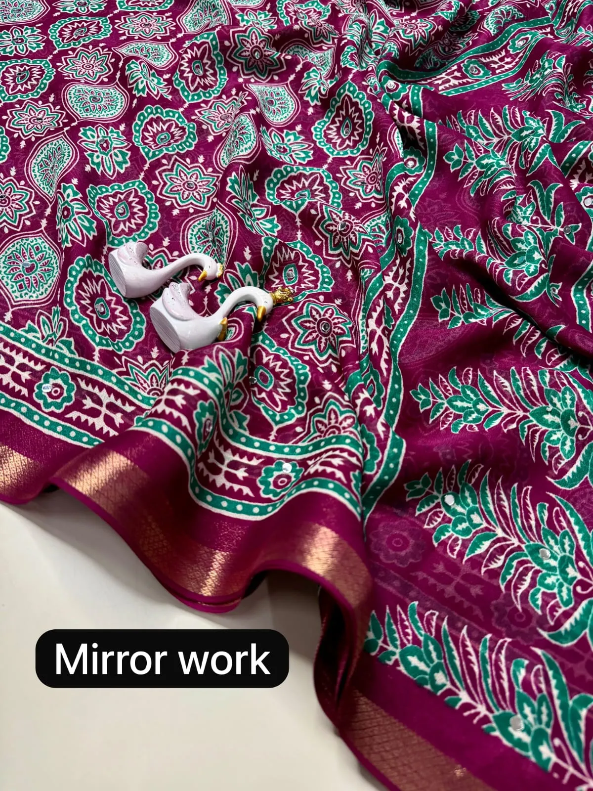 Lightweight Georgette Mirror Work Saree with Zari Border & Matching Blouse Piece - Image 10