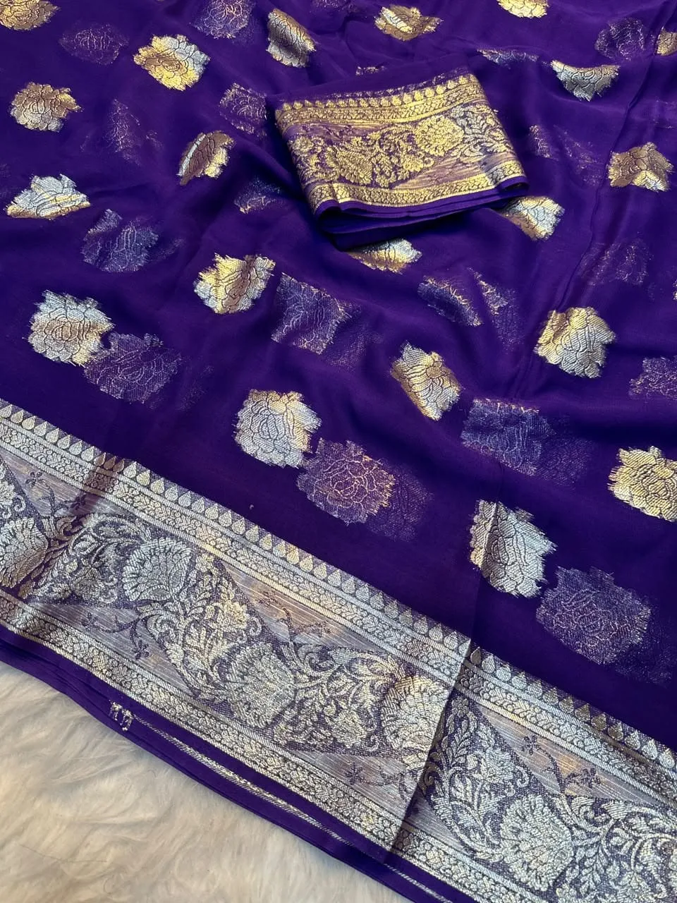Soft Viscose Georgette Saree with Woven Gold Zari Butta & Peacock Border | Lightweight Festive Banarasi Weave Saree with Running Blouse - Image 9