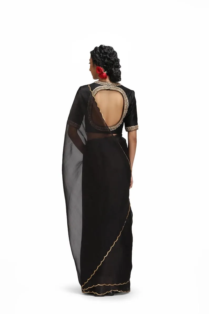 Black Organza Saree with Gold Scalloped Border & Raw Silk Blouse | Handcrafted Zardozi Work Party Wear Saree Set Wholesale - Image 4
