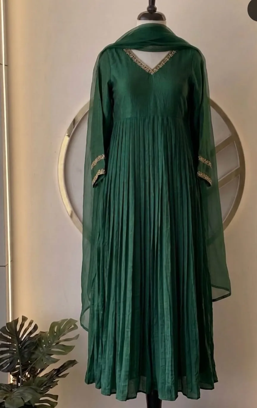 Emerald Green Pleated Chanderi Anarkali Suit