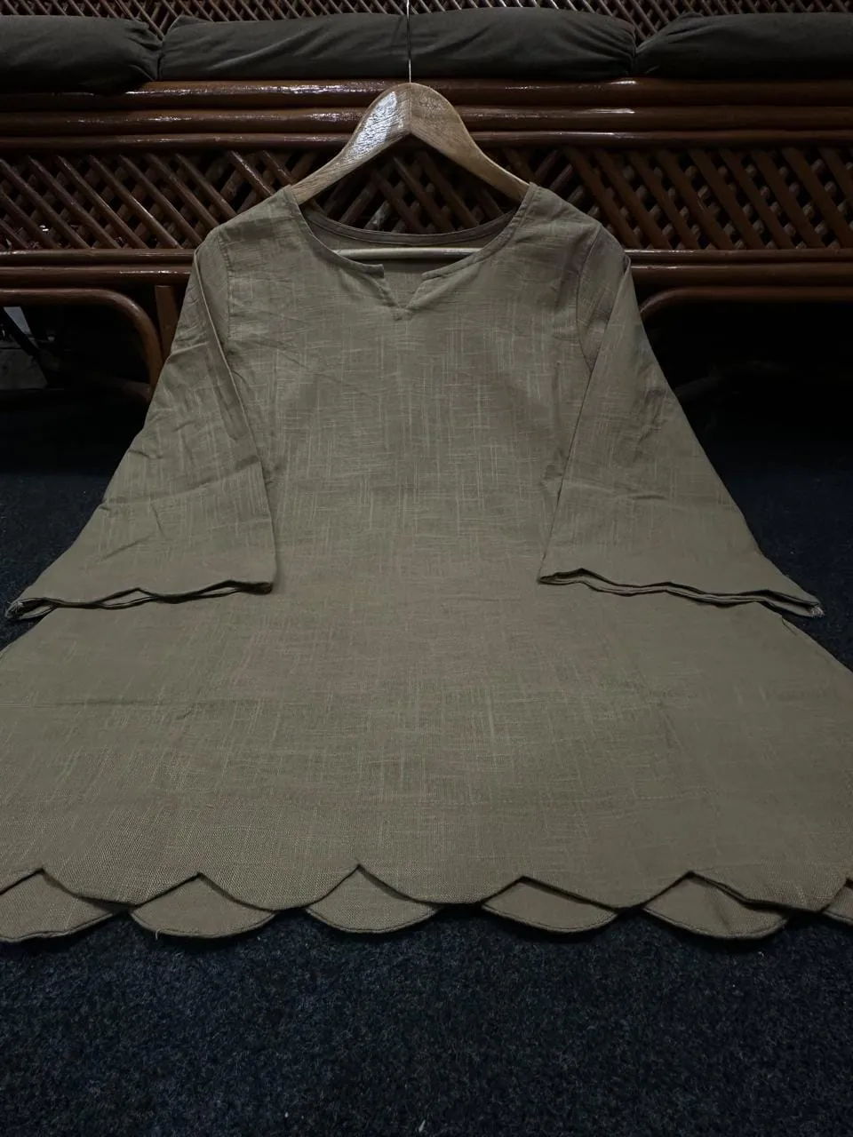 Pure Cotton Slub Co-Ord Set for Women | Scallop Cutwork Tunic Top with Flared Palazzo Pants 2-Piece Set - Image 3