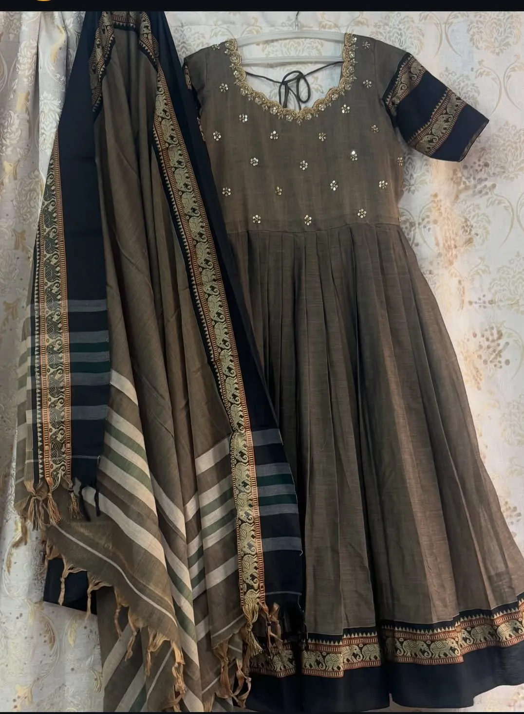 Pure Narayanpet Handloom Cotton Silk Anarkali Dress with Dupatta | Maggam Work Scalloped Neck & Elephant Border Flared Ethnic Gown Set - Image 2