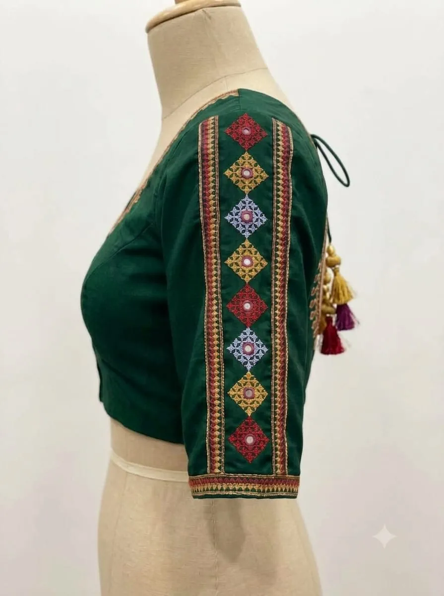 Raw Silk Mirror Work Saree Blouse – Kutchi Geometric Thread Embroidery Elbow Sleeve Readymade Blouse with Back Latkan