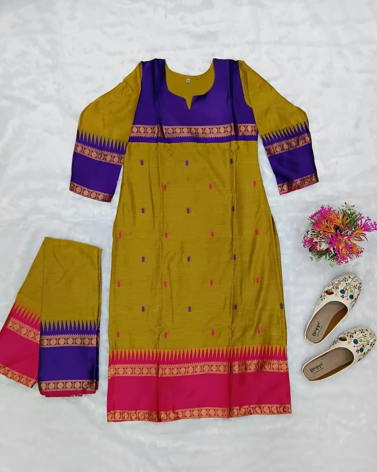 Women Kanchi Cotton Kurti Dupatta Set V-Neck Ethnic Suit - Image 10